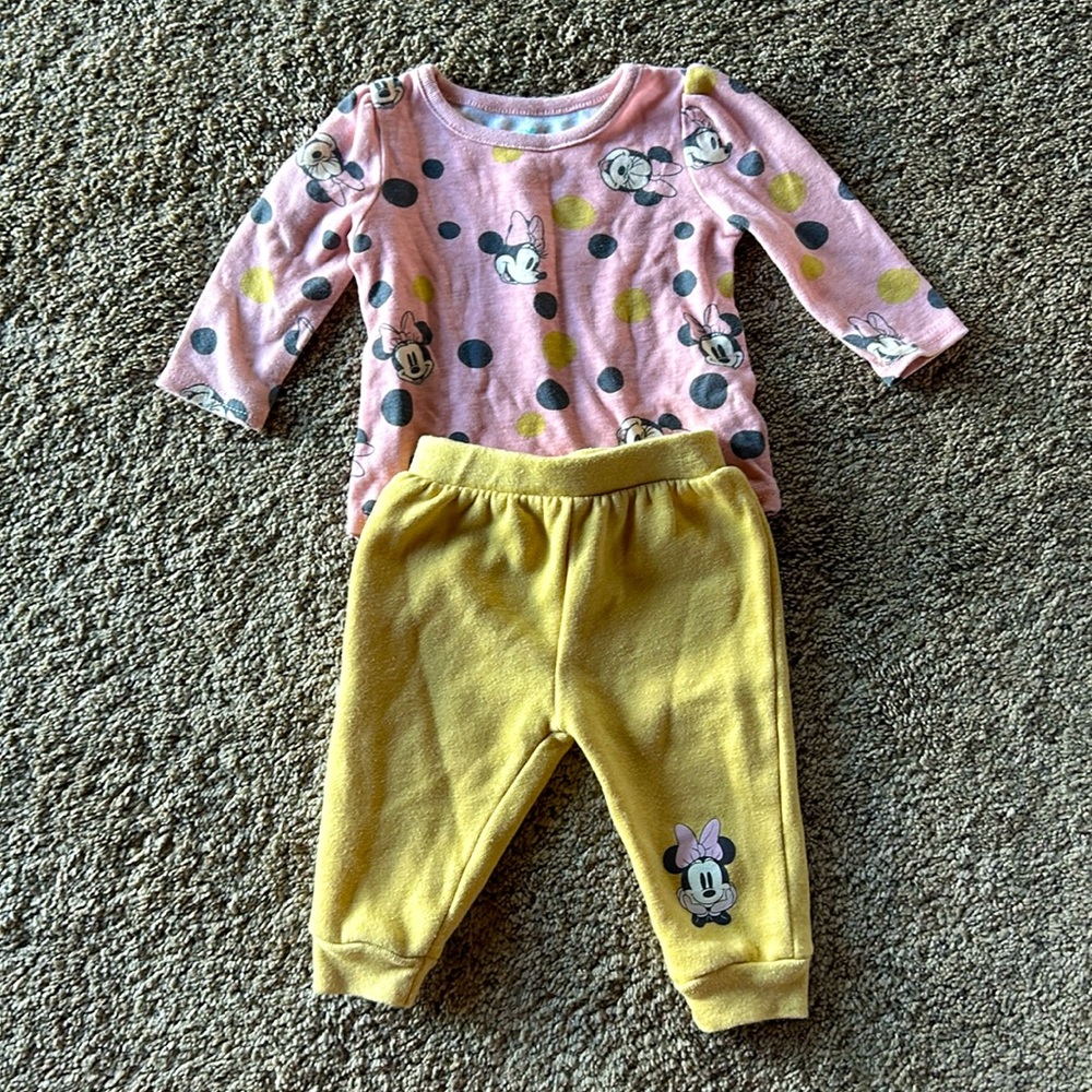 Minnie mouse sweat suit